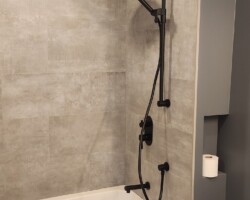 Black trim makes an accent.
